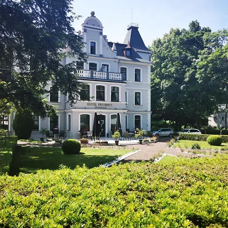 Hotel Fryderyk-2